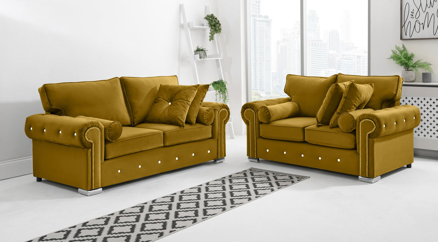 Novara 3+2 Fullback + Extra Cushions + Diamonds