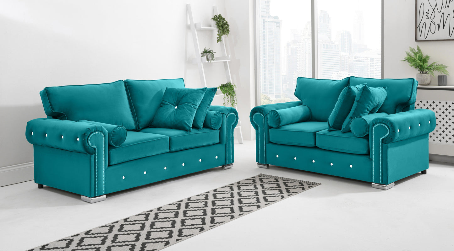 Novara 3+2 Fullback + Extra Cushions + Diamonds
