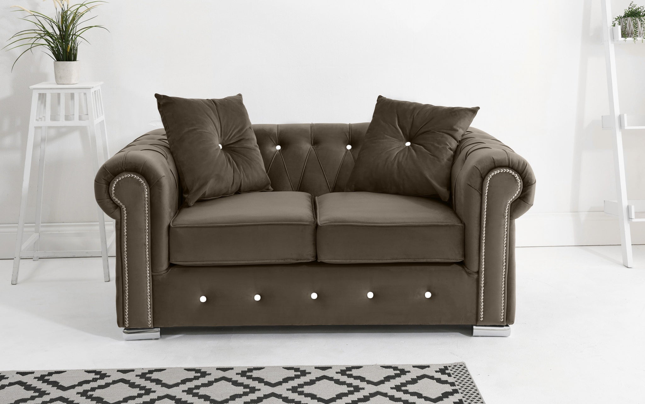 Novara  3+2 Chesterfield + Diamonds
