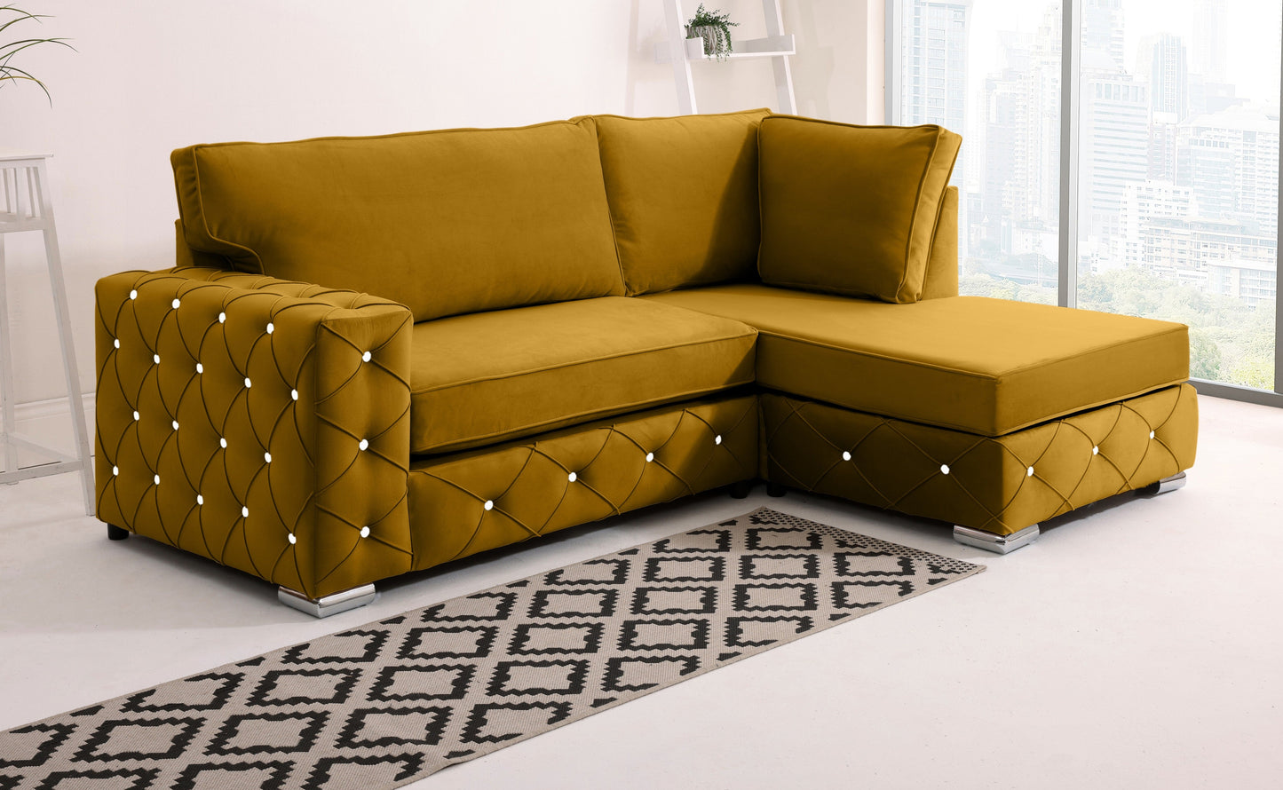 Castro Lounge Fullback - Facing Right + Diamonds