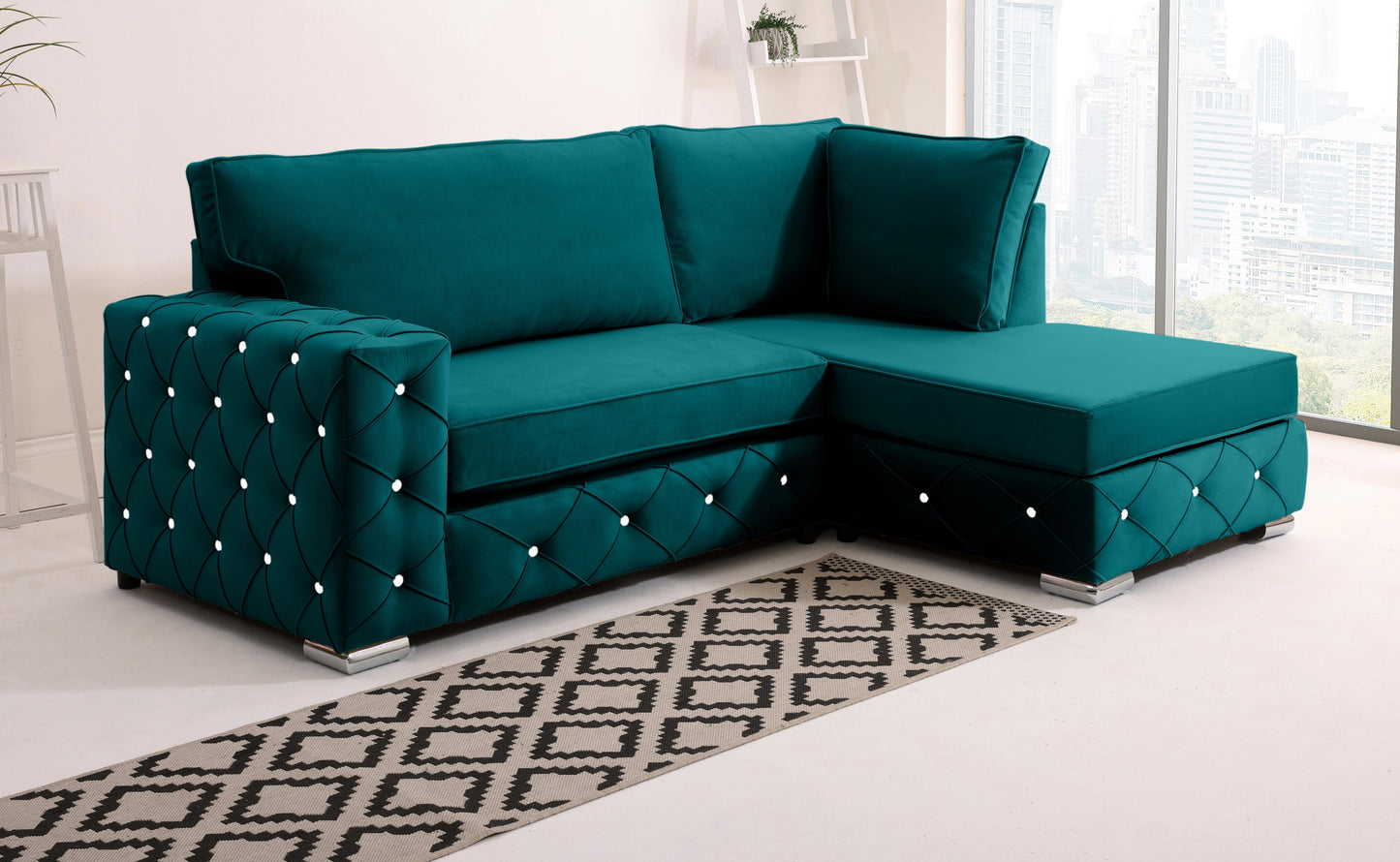 Castro Lounge Fullback - Facing Right + Diamonds