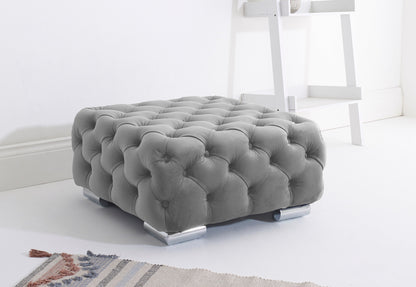 Lucera Plush Corner Fullback + Extra Cushions + Diamonds