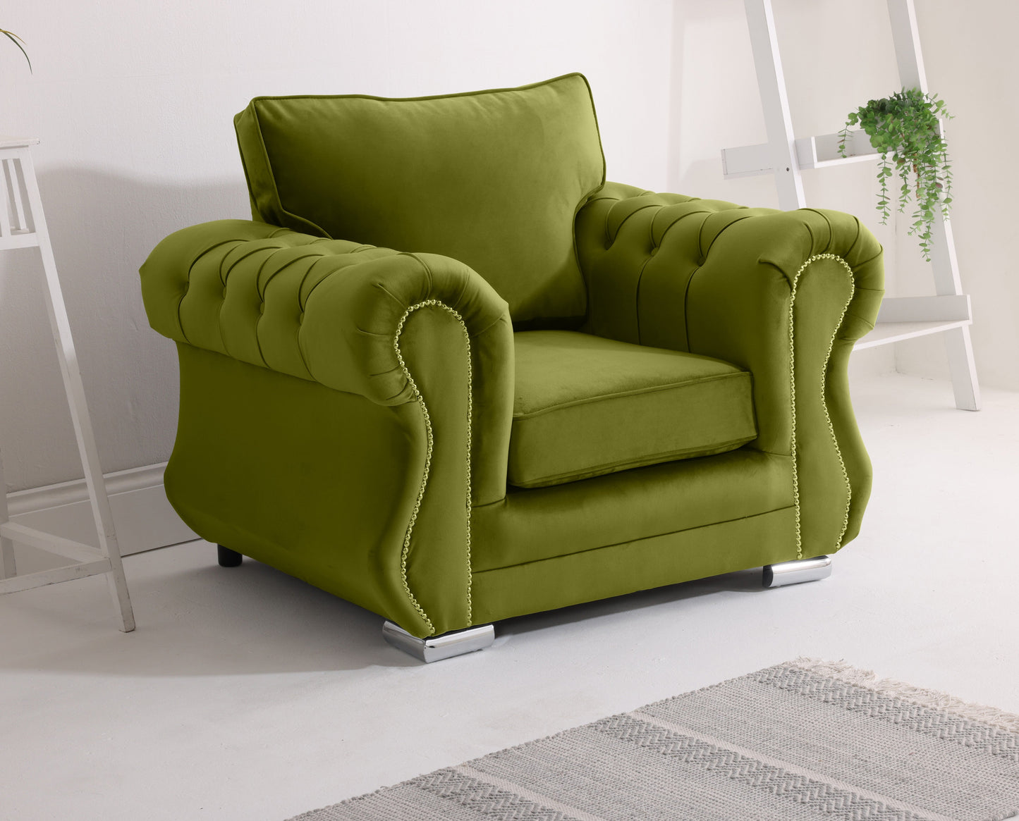 Strada Corner Scatterback