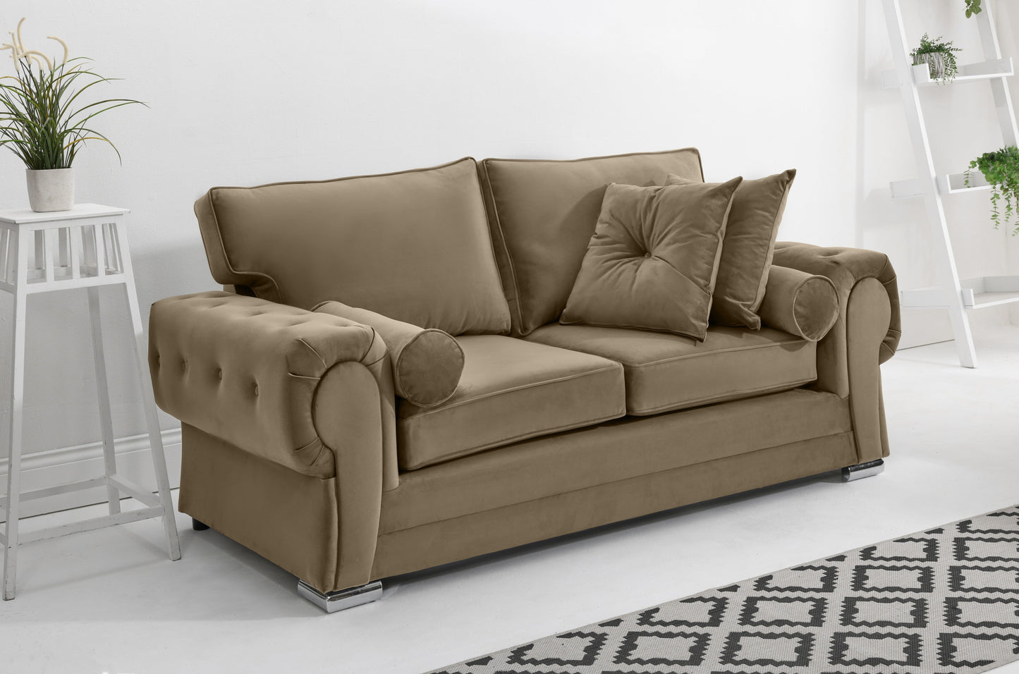 Lucera Plush 3+2 Fullback + Extra Cushions