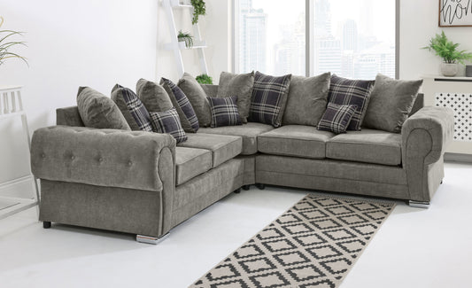Lucera Chenile Corner Scatterback