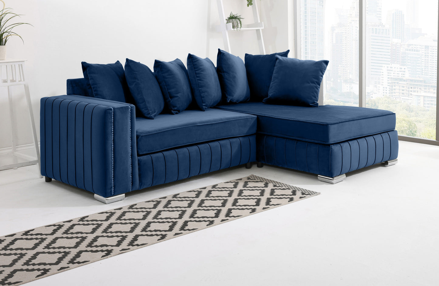Elara Lounge Scatterback - Facing Right