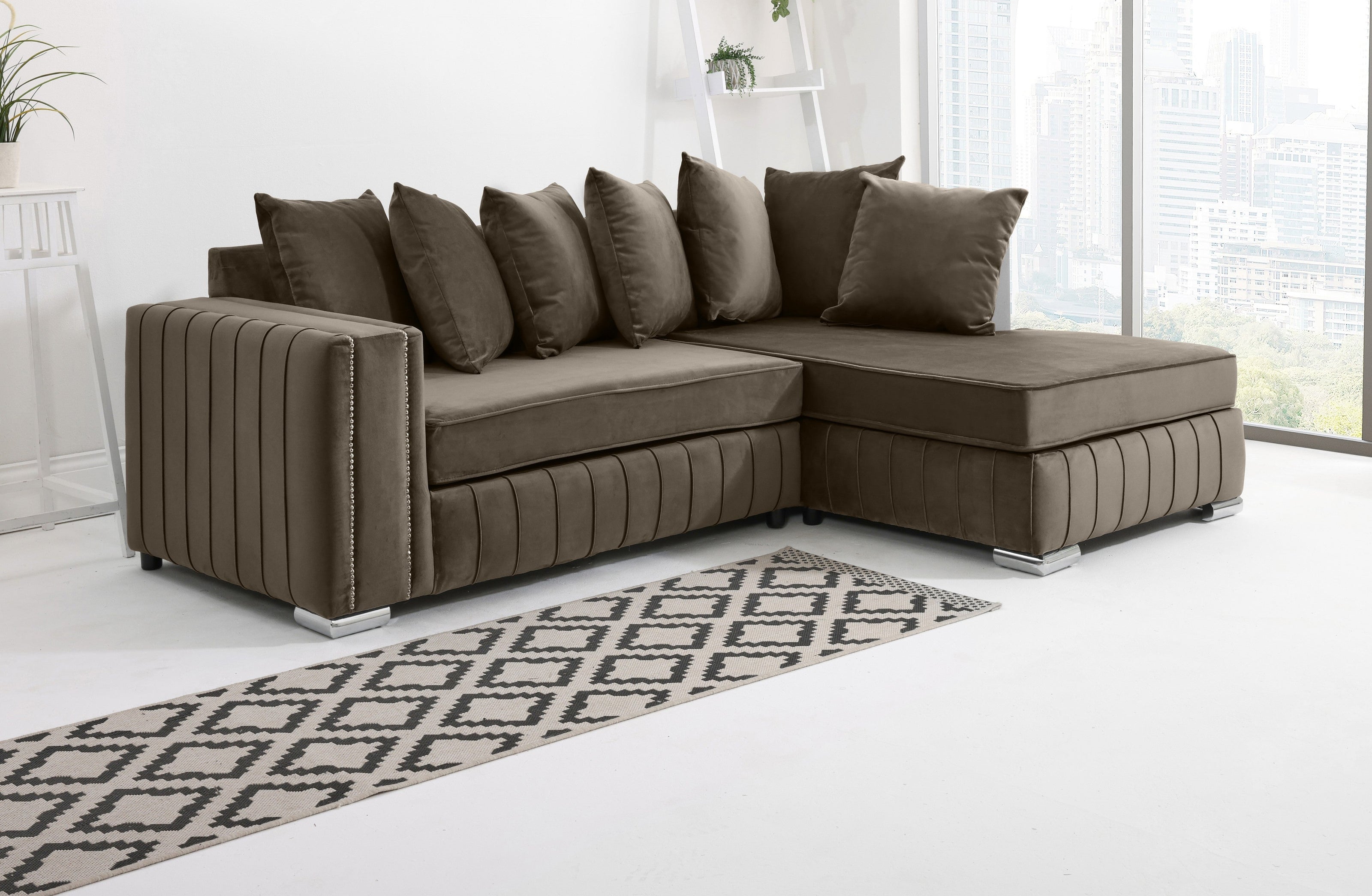 Elara Lounge Scatterback - Facing Right - Sofa Scape UK