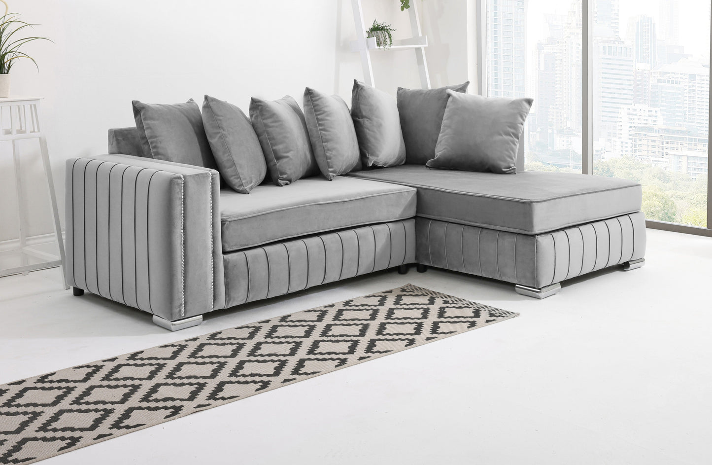 Elara Lounge Scatterback - Facing Right