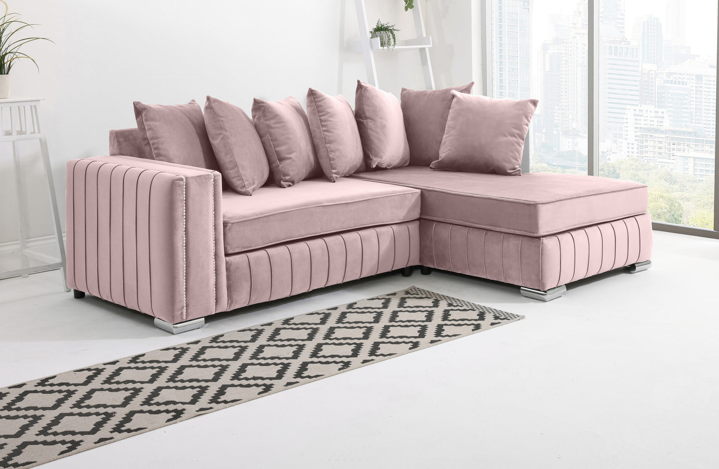 Elara Lounge Scatterback