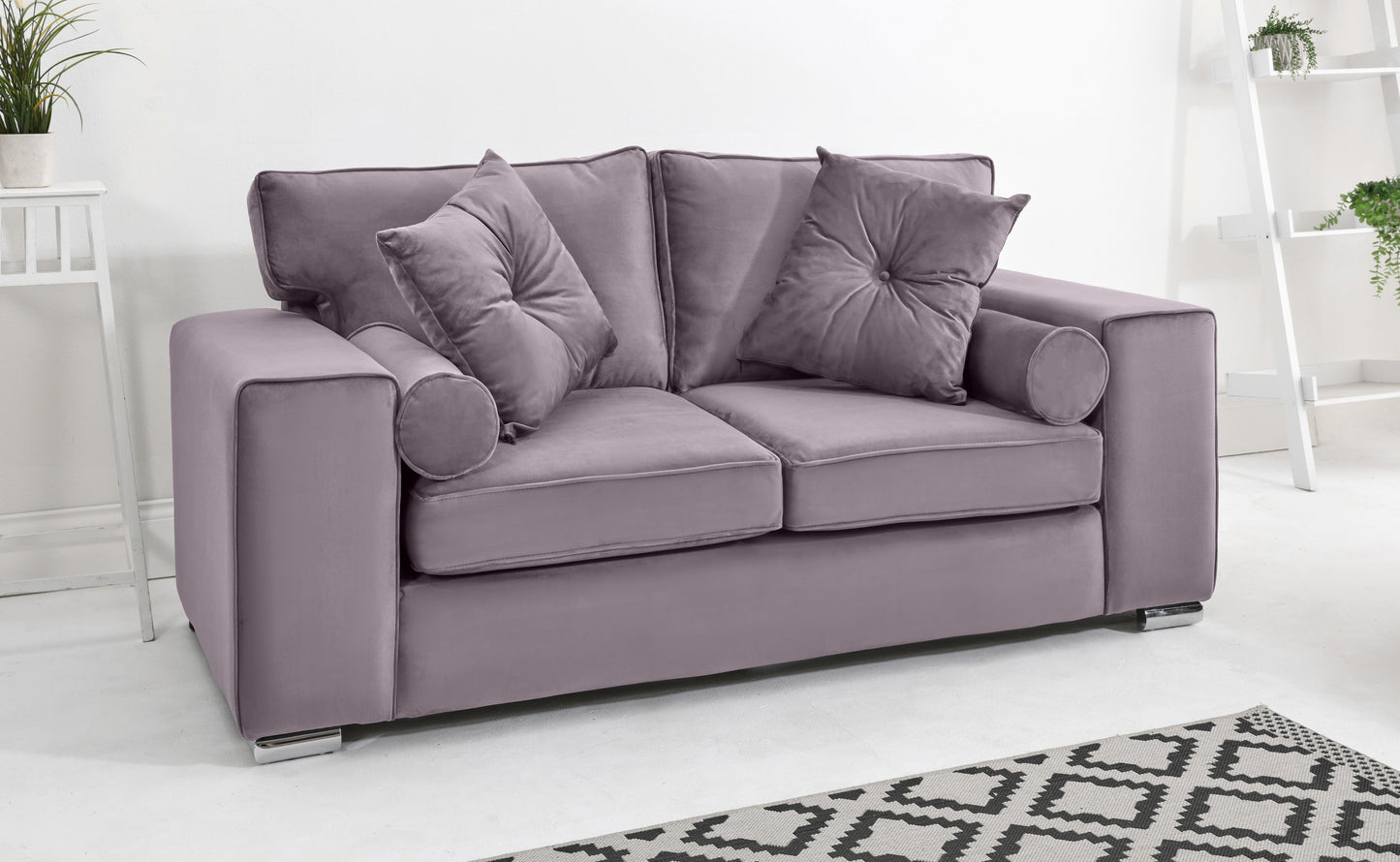Astoria 3+2 Fullback + Extra Cushions