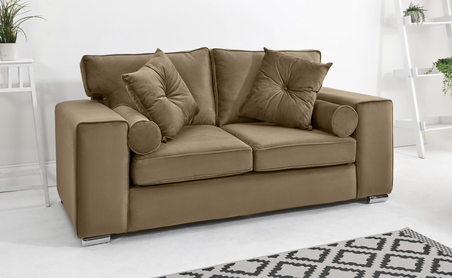 Astoria 3+2 Fullback + Extra Cushions