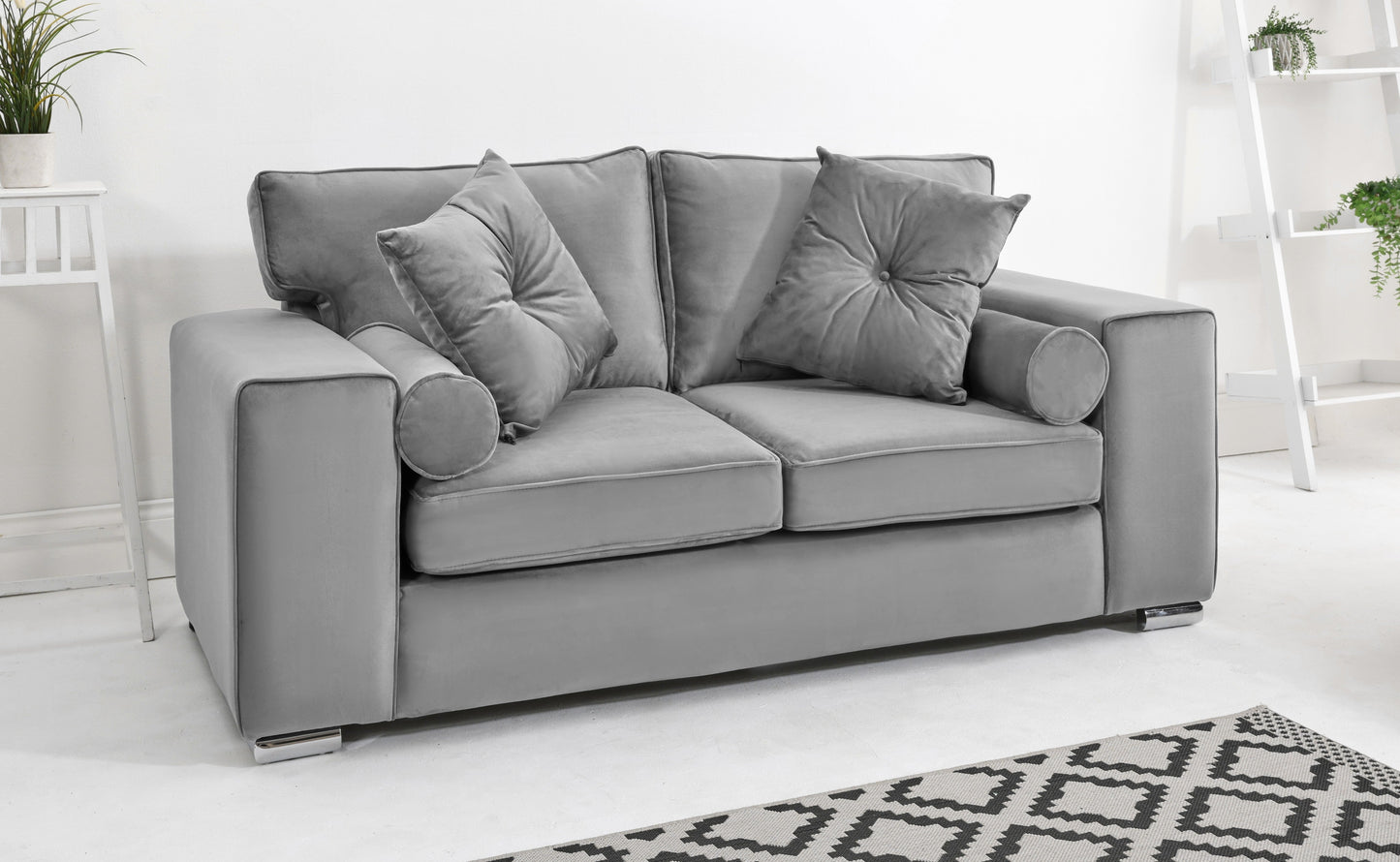 Astoria 3+2 Fullback + Extra Cushions