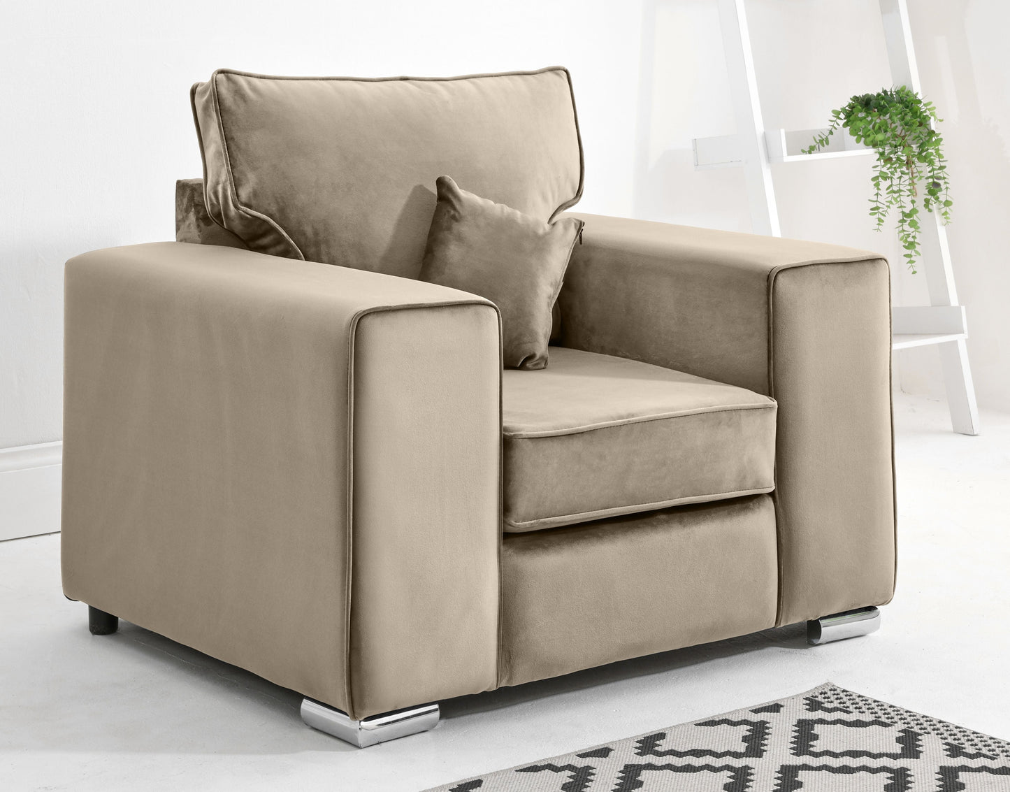 Astoria 3+2 Fullback + Extra Cushions