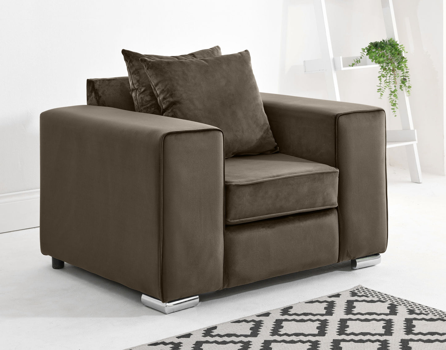 Astoria Corner Scatterback