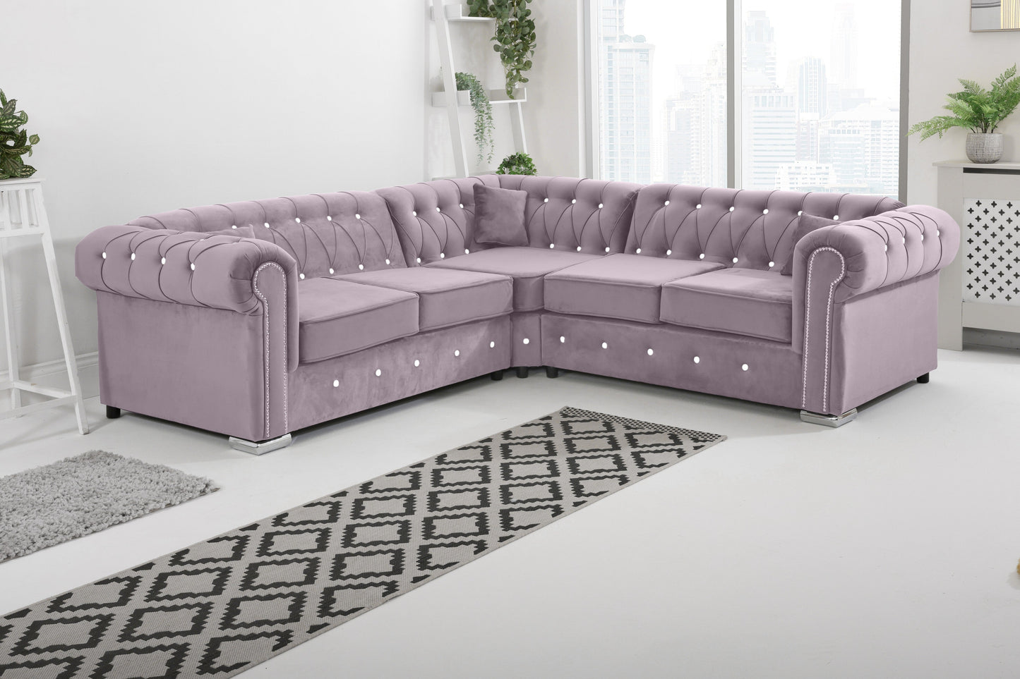 Novara Chesterfield - Corner With Dimond